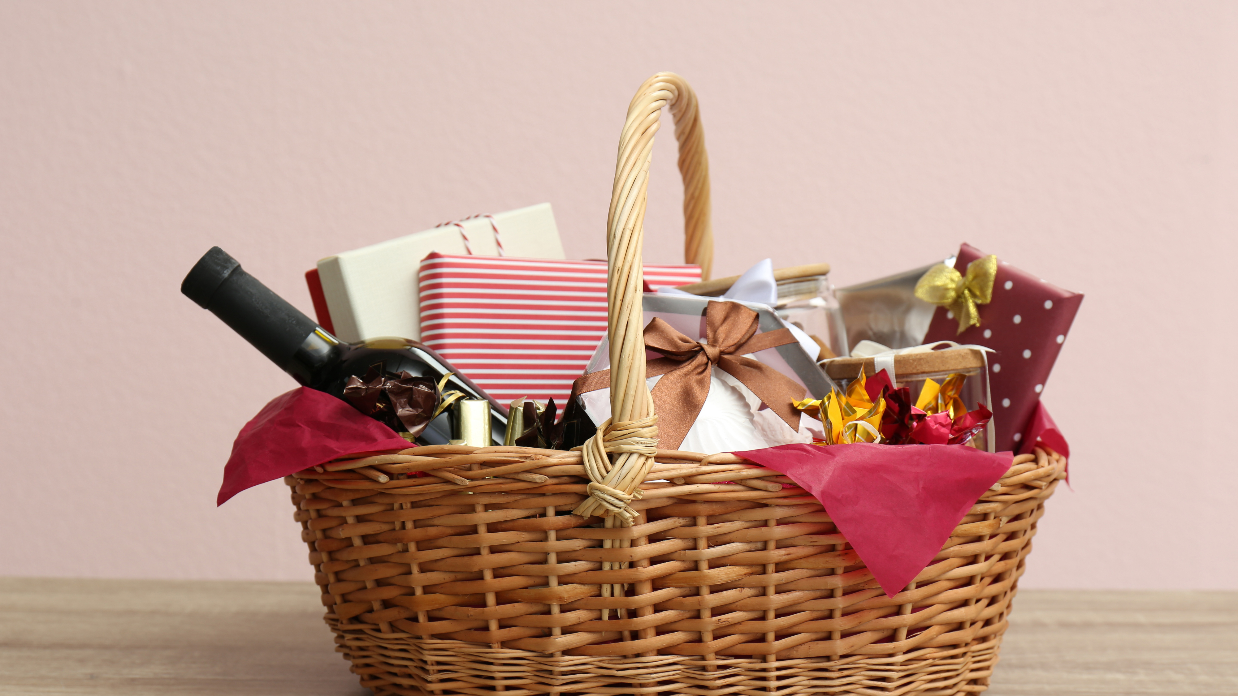 Luxury Gifting Trends of 2025: What’s Popular This Year?